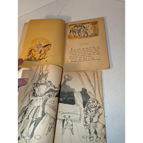 Lot 9 Vintage Collectible Children's Chapter Books Rare Halloween Scary Rare - Picture 5 of 10